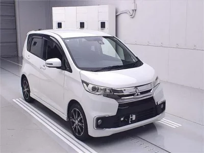 Mitsubishi EK CUSTOM