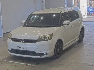 Toyota COROLLA RUMION