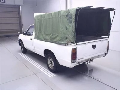 Nissan DATSUN PICKUP