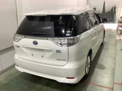Toyota ESTIMA HYBRID