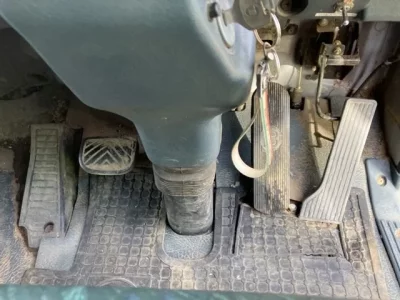 Nissan TRUCK