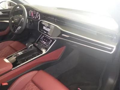 Audi S7