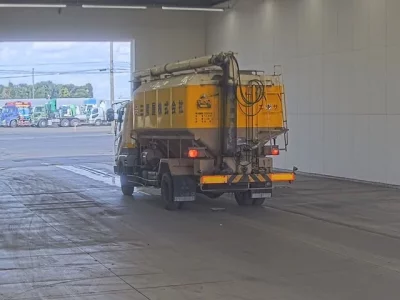 Mitsubishi FUSO FIGHTER
