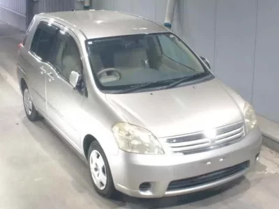 Toyota RAUM