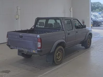 Nissan DATSUN PICKUP