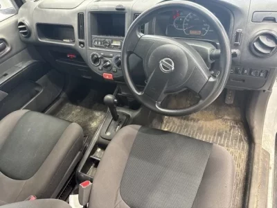 Nissan AD