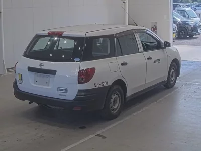 Nissan AD