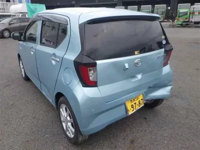 Daihatsu MIRA E S