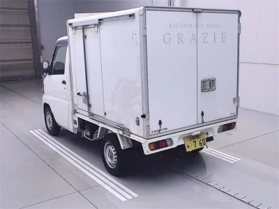 Mitsubishi MINICAB TRUCK