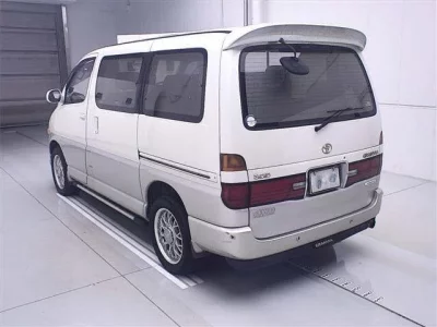 Toyota GRANVIA