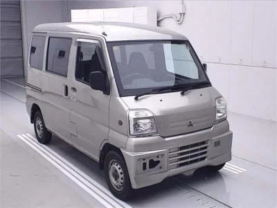 Mitsubishi MINICAB VAN