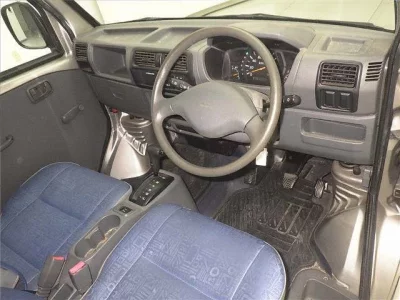 Mitsubishi MINICAB VAN