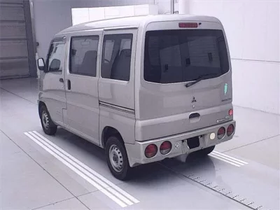 Mitsubishi MINICAB VAN