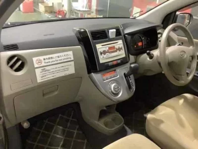 Daihatsu MIRA
