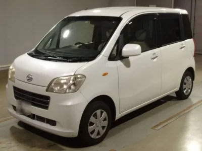 Daihatsu TANTO EXE