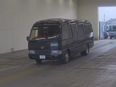 Toyota COASTER