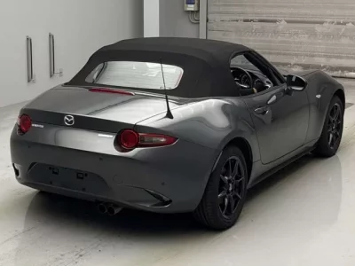 Mazda ROADSTER