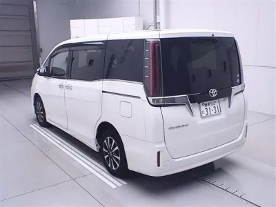 Toyota ESQUIRE