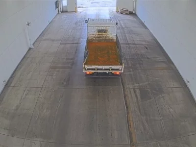 Nissan TRUCK