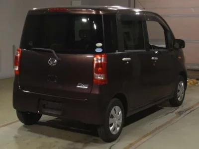 Daihatsu TANTO EXE