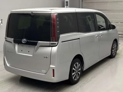Toyota ESQUIRE