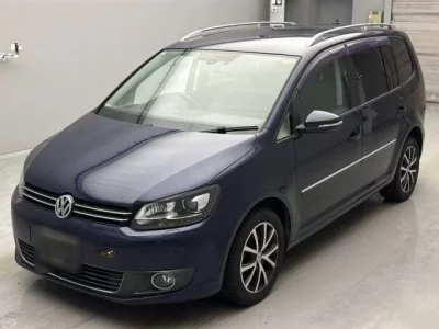 Volkswagen GOLF TOURAN