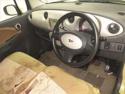 Daihatsu MOVE LATTE