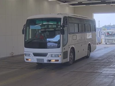 Nissan UD BUS