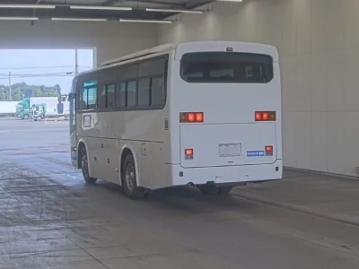 Nissan UD BUS