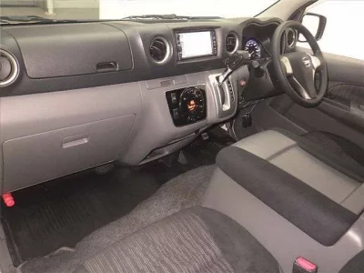 Nissan CARAVAN VAN