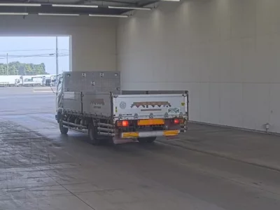 Mitsubishi FUSO FIGHTER
