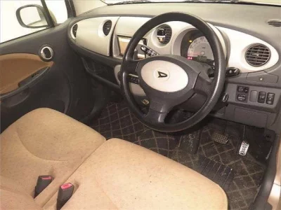 Daihatsu MOVE LATTE