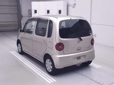 Daihatsu MOVE LATTE