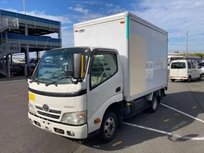 Toyota DYNA