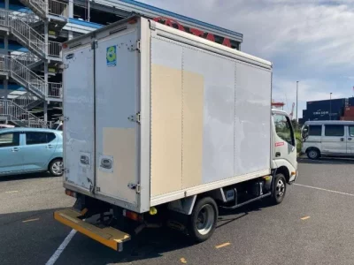 Toyota DYNA