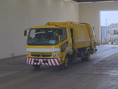 Mitsubishi FUSO FIGHTER