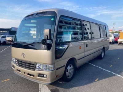 Toyota COASTER