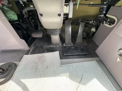 Mitsubishi AERO MIDI