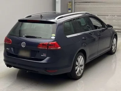 Volkswagen GOLF VARIANT