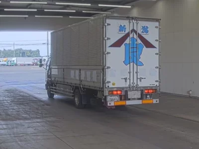 Mitsubishi FUSO FIGHTER