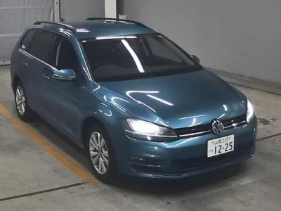 Volkswagen GOLF VARIANT