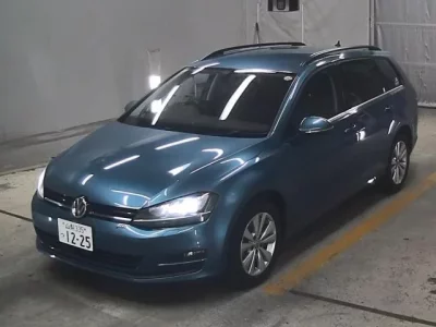 Volkswagen GOLF VARIANT