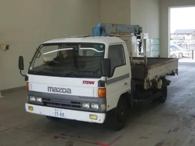 Mazda TITAN