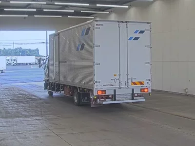 Mitsubishi FUSO FIGHTER