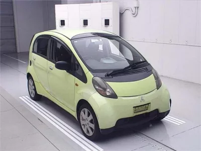 Mitsubishi I