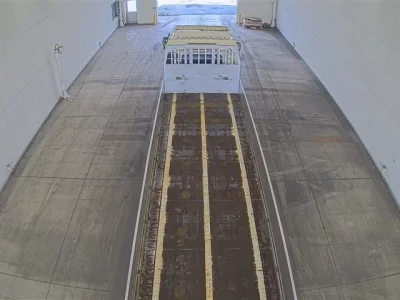 Nissan TRUCK