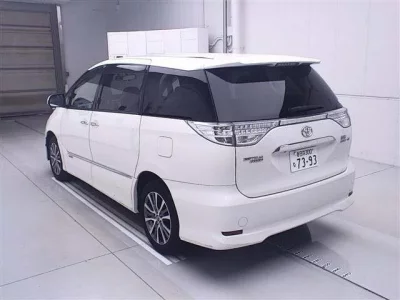 Toyota ESTIMA HYBRID
