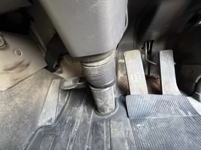 Nissan TRUCK