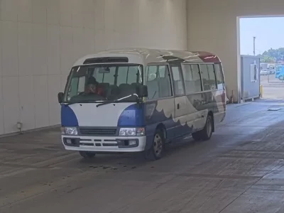 Toyota COASTER