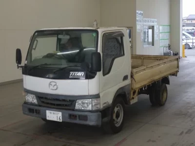Mazda TITAN